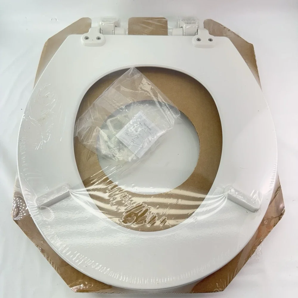 Mayfair Cassel Slow Close Toilet Seat, ROUND, Non Slip Premium Wood Seat